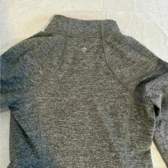 Ivivva girls size 10 - Picture 3 of 5